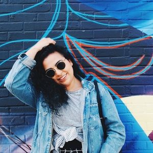 Meet your Posher, Kim